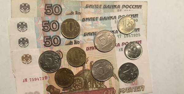 Moskowiter verdienen durchschnittlich 80.000 Rubel pro Monat