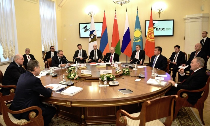 Putin schlägt Eurasischer Wirtschaftsunion gemeinsamen Ölmarkt vor