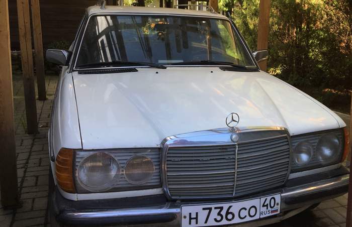 Autoindustrie: Mercedes parkt vor Moskau